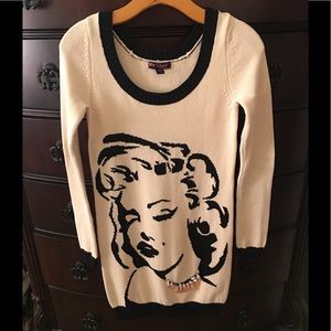 Marilyn Monroe dress